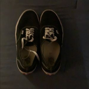 Men’s Vans Authentics